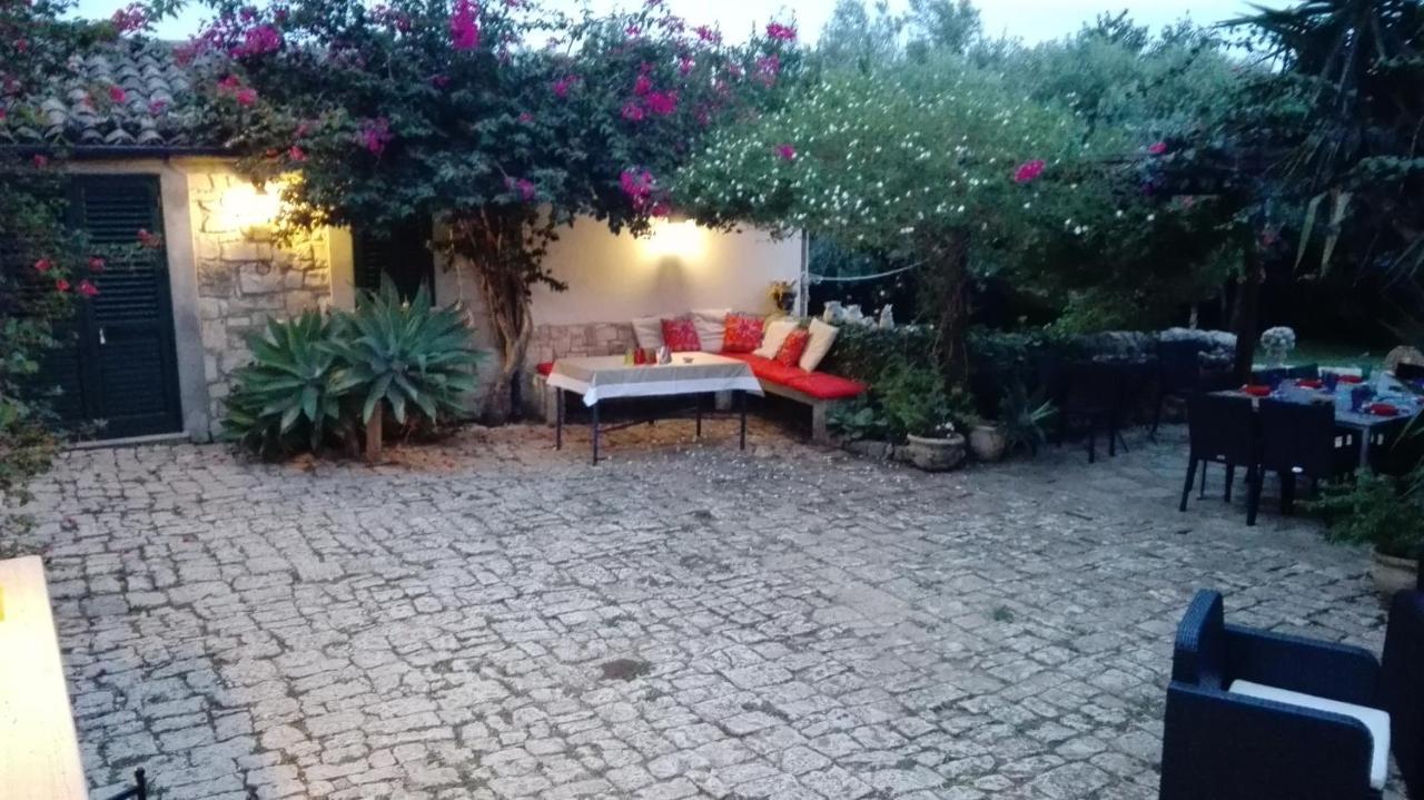 Oasi Di Campagna Hotel Modica Buitenkant foto