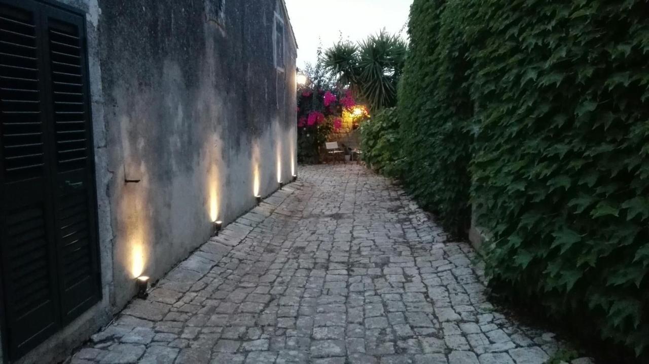 Oasi Di Campagna Hotel Modica Buitenkant foto